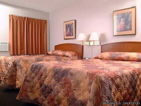 ساسكاتون Riviera Motor Inn المظهر الخارجي الصورة