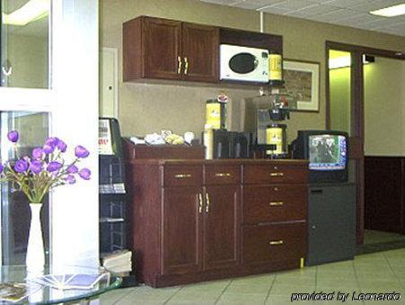 ساسكاتون Riviera Motor Inn المظهر الخارجي الصورة