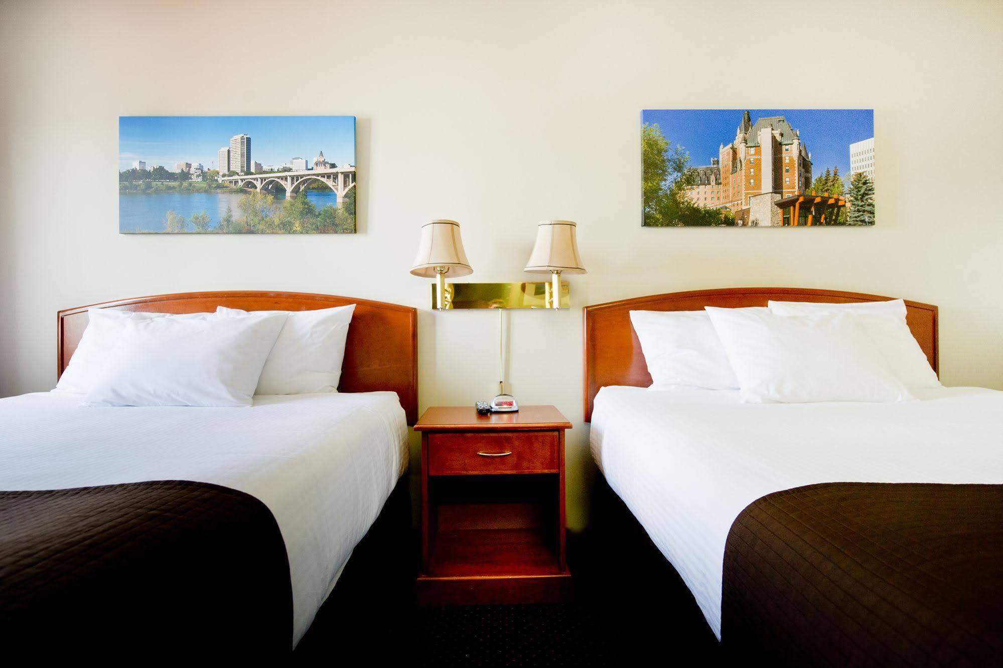 ساسكاتون Riviera Motor Inn المظهر الخارجي الصورة